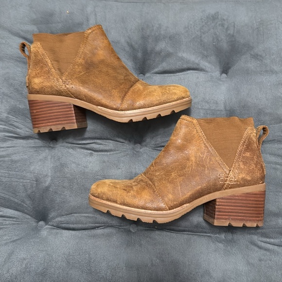 Sorel Cate Chelsea Boot - Picture 8 of 10